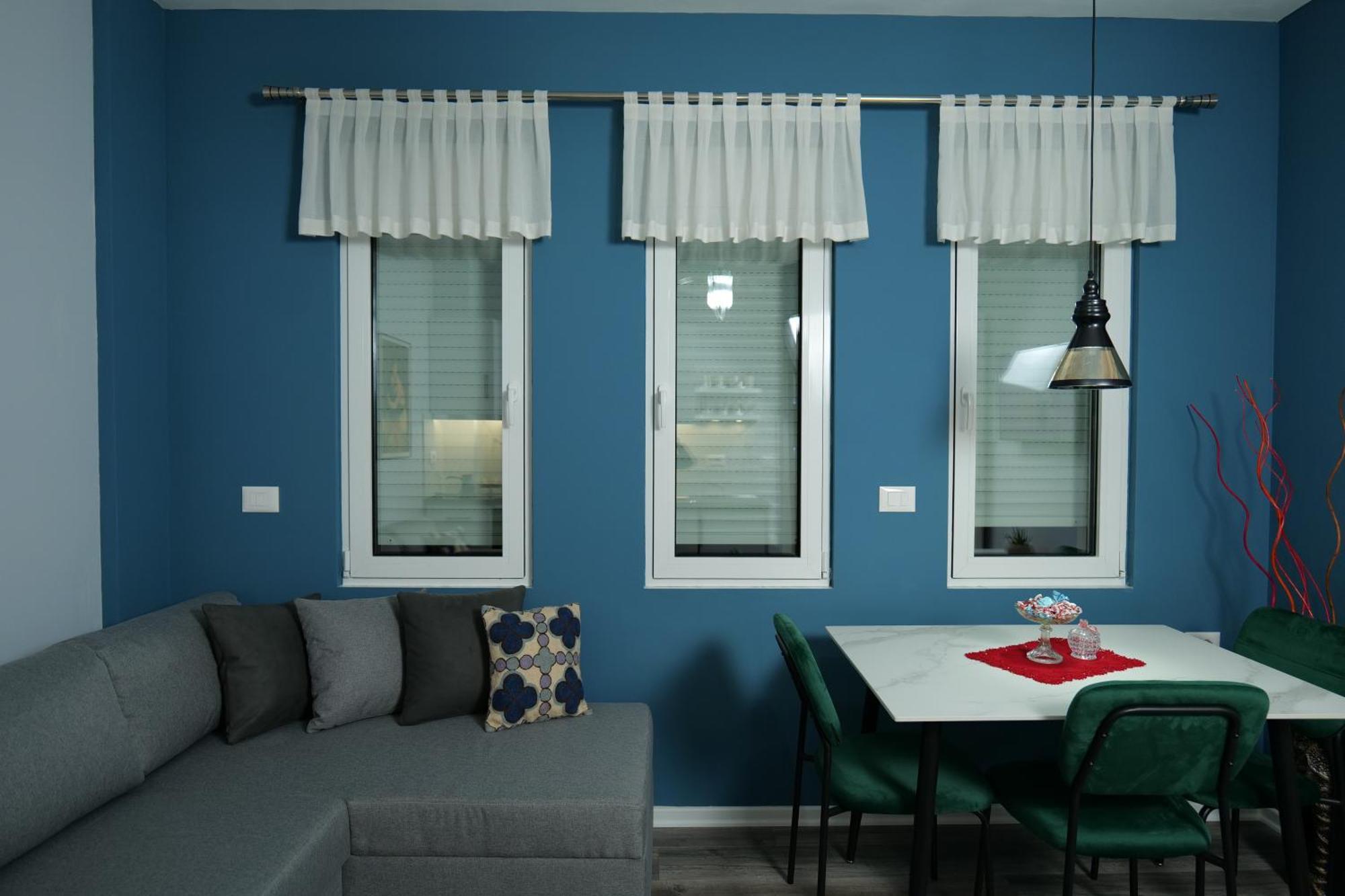 Travelers' Korca Home Exterior foto
